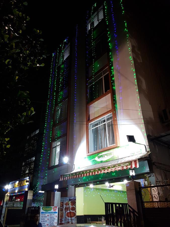 Jimmy Guest House Калькутта Экстерьер фото